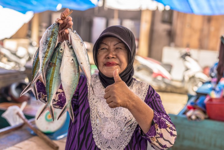 Ikan segar hasil tangkapan hari itu