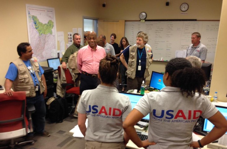 Acting Administrator Lenhardt met with DART & US military personnel in Nepal to thank them for their work on the Nepal Earthquak